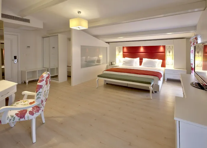 Baga Hotel 4*