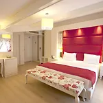 Baga 4* 아키아카