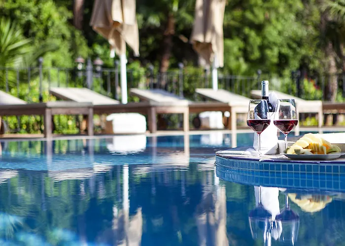Hotel Baga 4*